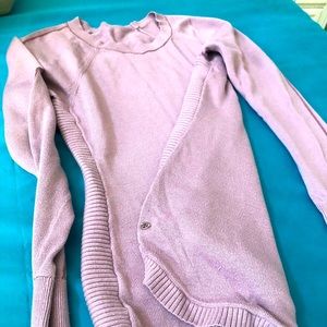 Lulu Lemon Long sweater Size 6 lilac.